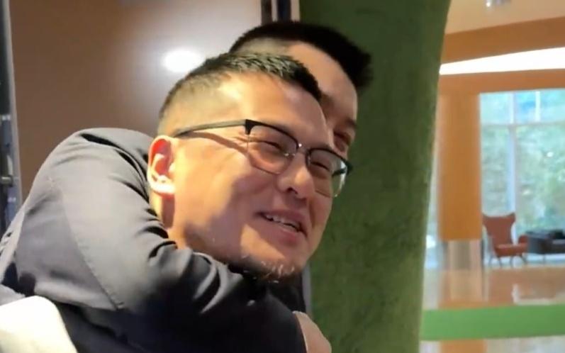 杨毅对杨鸣贴脸开大！点出末节4分，该