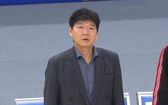 21分大胜8人广厦，山东男篮斩获第三