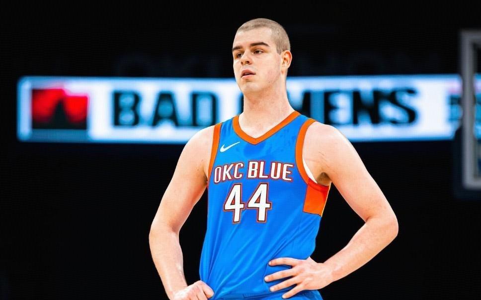 美媒：患有睾丸癌的托皮奇进入雷霆激