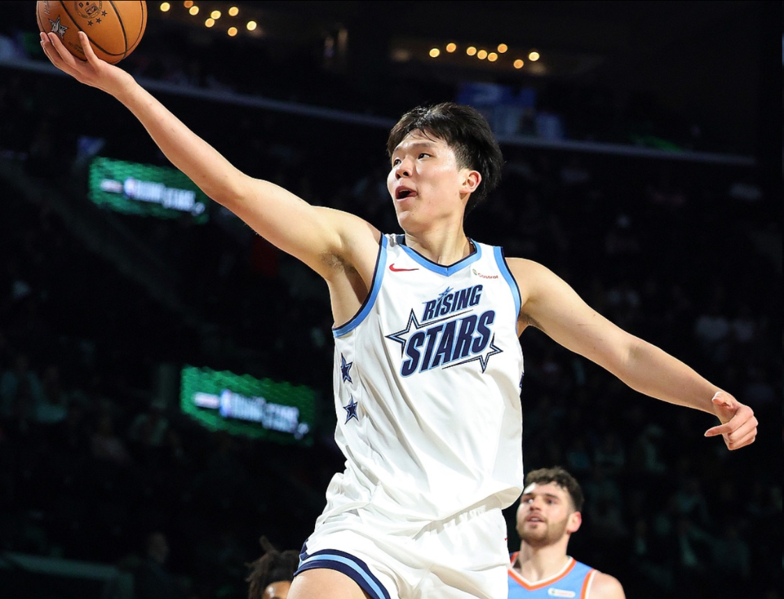 5中4，8分钟砍10分2板！斯普利特看到了