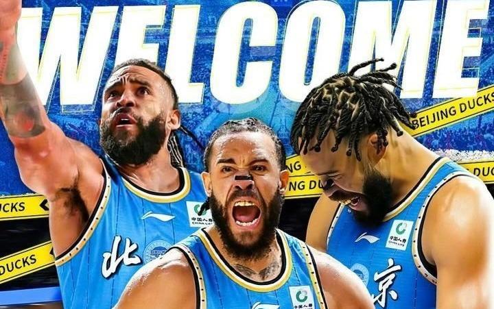 官方：前NBA冠军中锋贾维尔麦基加盟