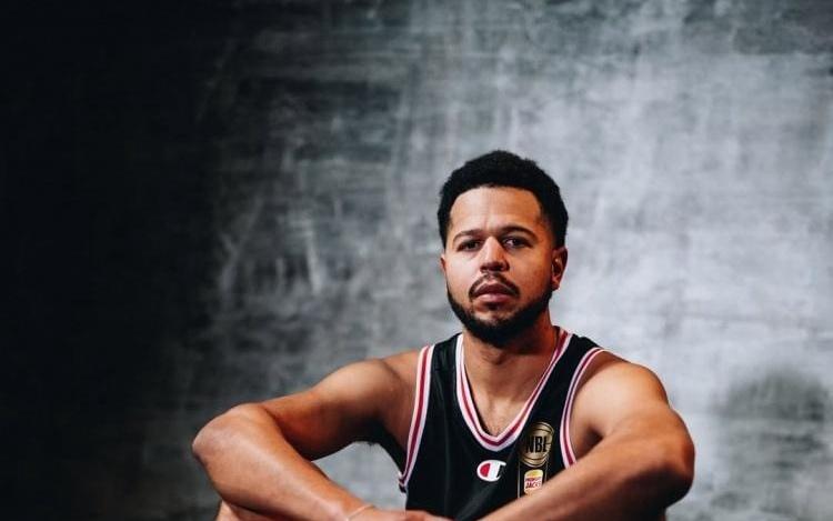 辽宁男篮再添强援，上赛季季后赛曾绝