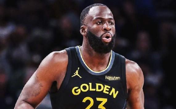 灾难发挥，格林7中0仅得到2板3助，正负