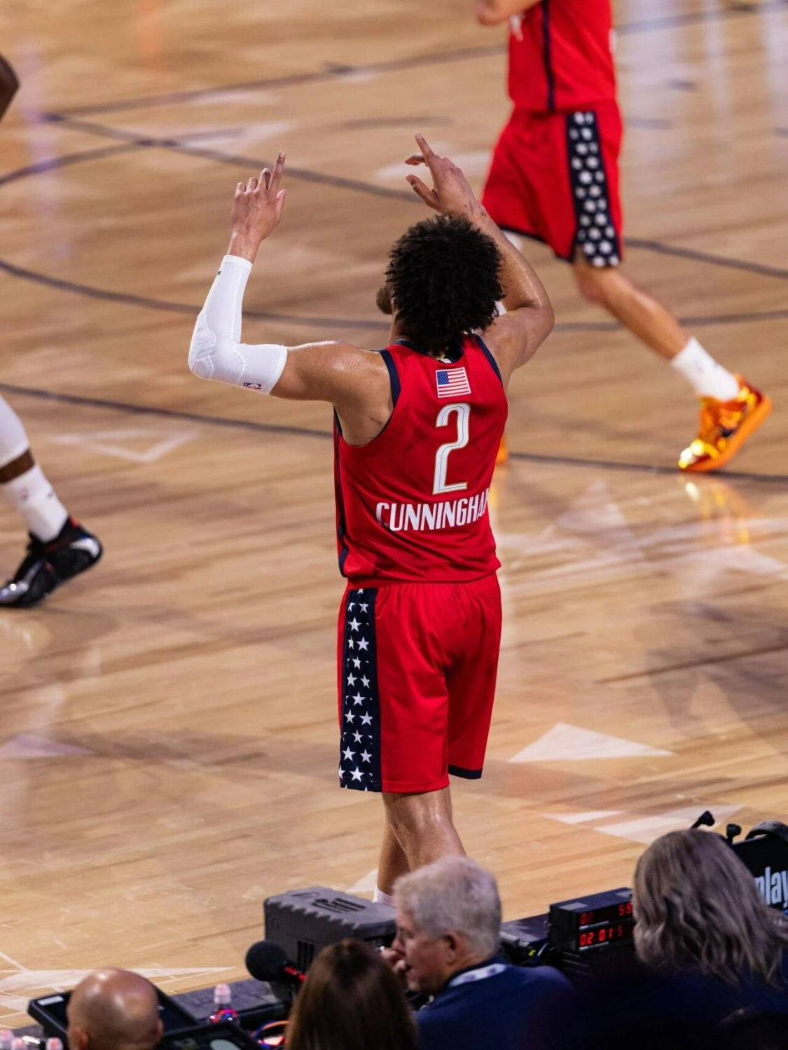 暴走模式开启！战绩联盟第一+比肩艾弗森詹皇，MVP，24岁状元来了