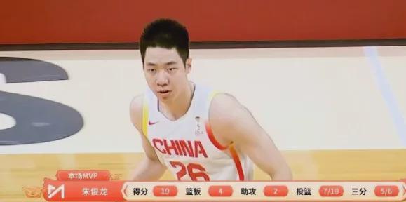 6中5！彻底力压张镇麟！中国男篮第一工兵前锋