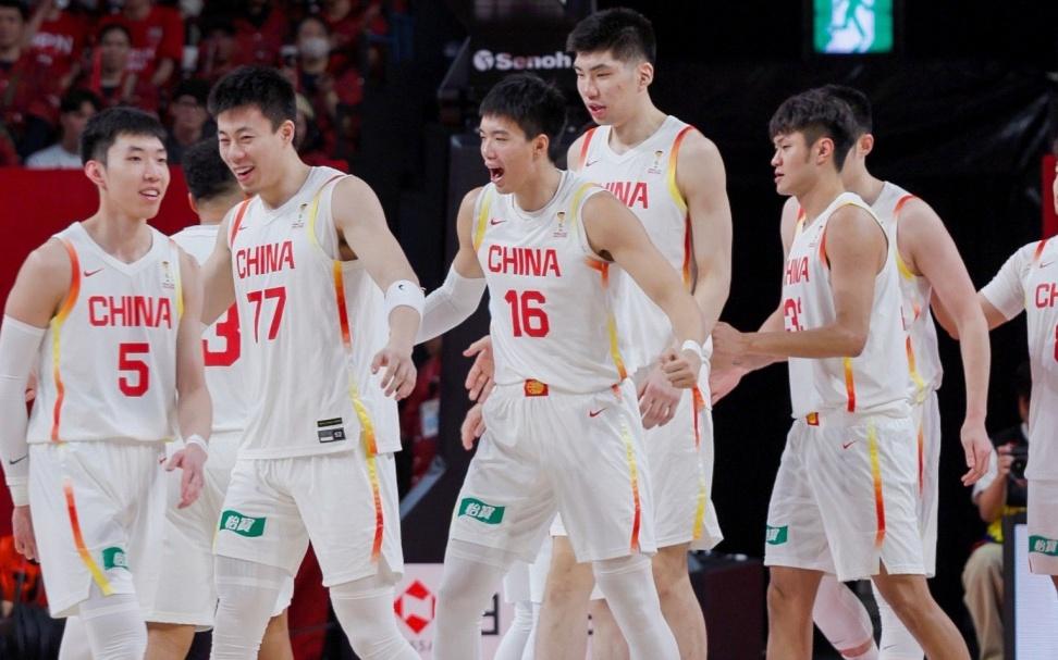 中国篮协发文祝贺男篮两连胜！