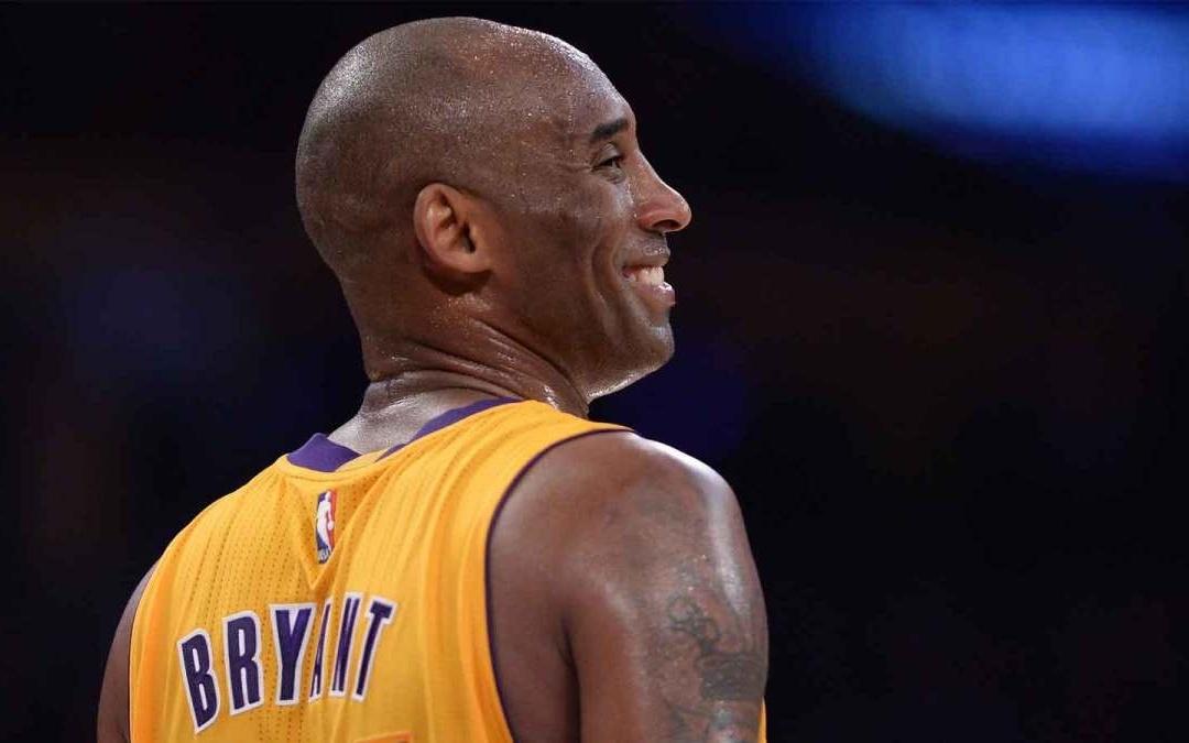 林书豪透露了他曾对湖人队名宿科比布莱恩特说过：你并不完美