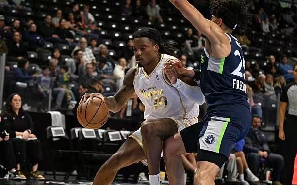 难得打出一场高分的表现，快船二队锋线新秀能否保持这样的效率