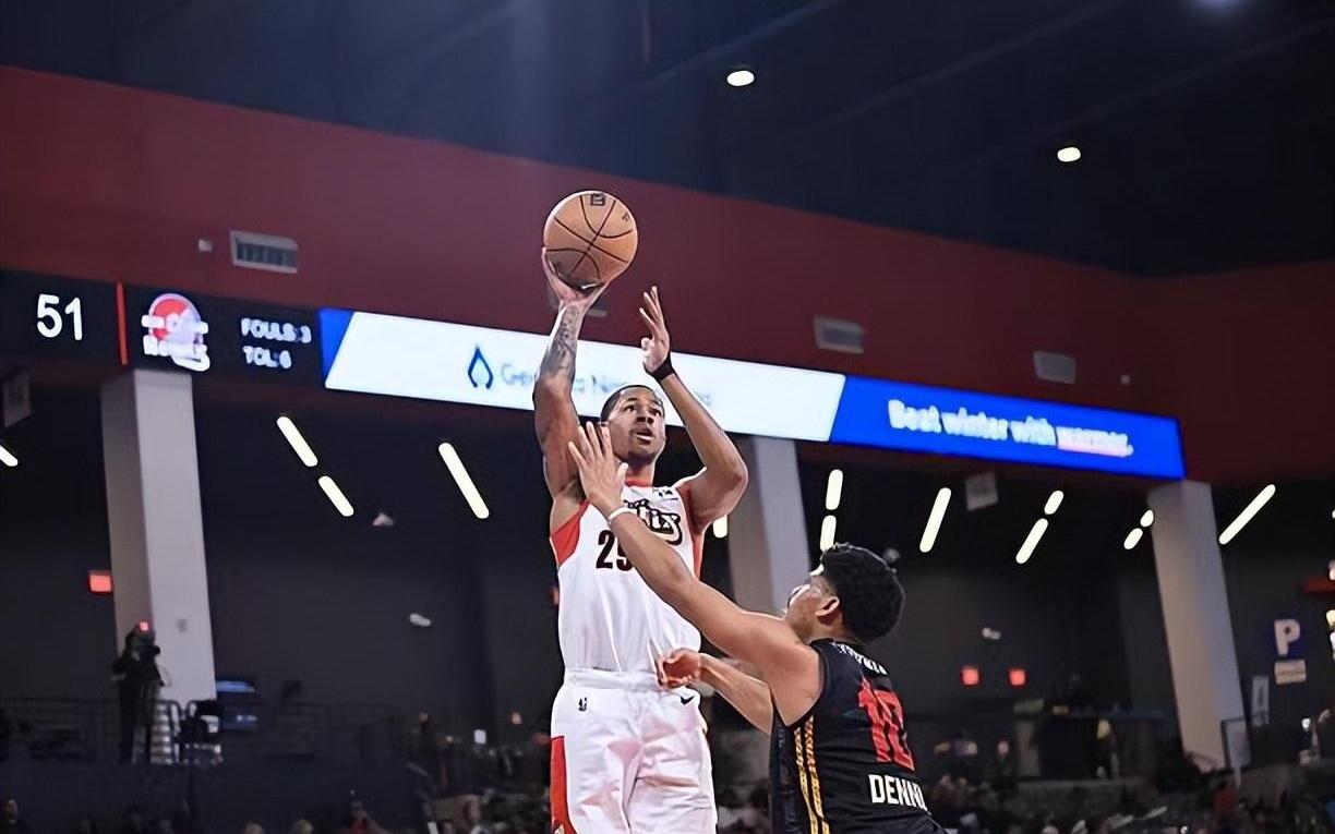 开拓者用双向合同签下锋线新秀，但他