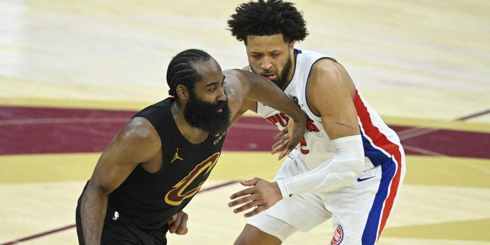 NBA排名冲刺阶段！哈登单核掀翻联盟第一火箭劲敌4连胜冲击前三