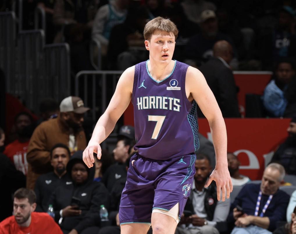 NBA新秀榜：克努佩尔继续榜首，弗拉格