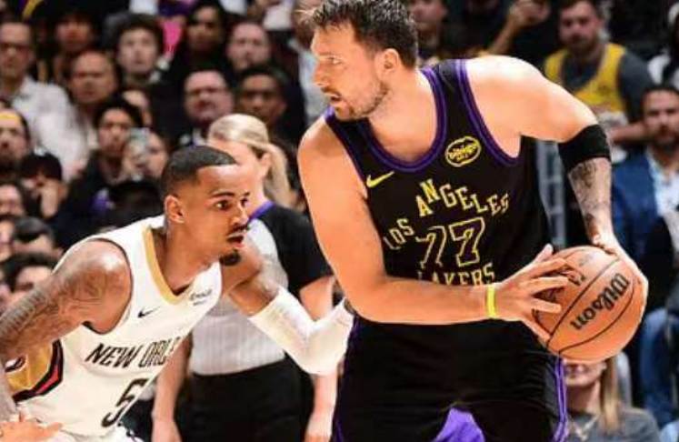 NBA积分榜又乱了！湖人3连胜第6，太阳114103国王，雷霆稳居第1