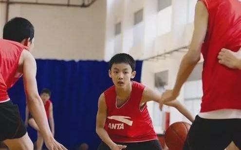 “从没想过这样的身高和天赋，能成为