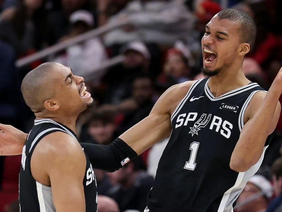 14胜1负，六项数据联盟第一！马刺这架势，完全是奔着总冠军去的