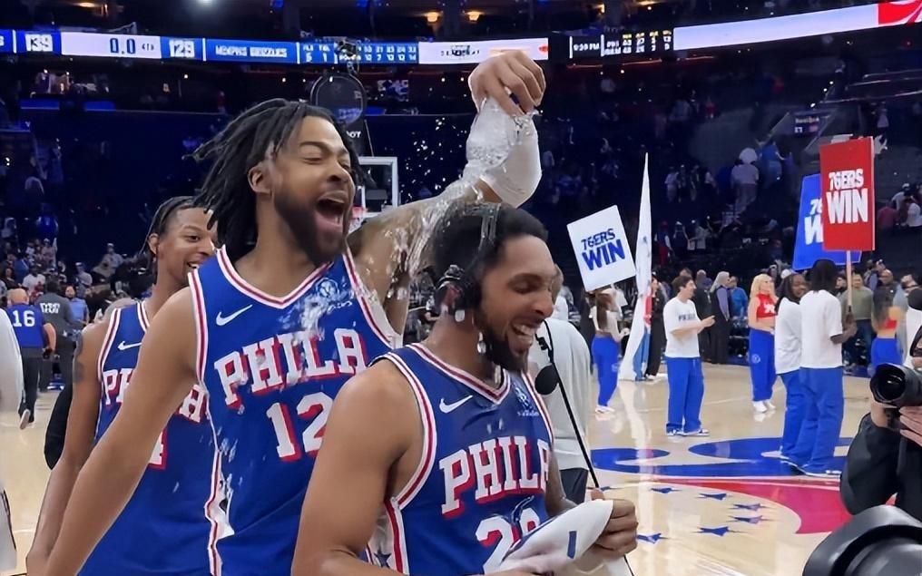 三分8中8轰32分迎生涯之夜！倒贴16.3