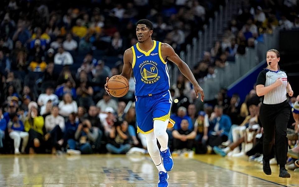 攻防两端似乎都能有所贡献，火箭弃将也许有机会在勇士站稳脚跟