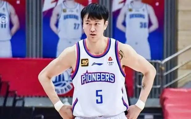 CBA最励志之人历经2次赛季报销失意