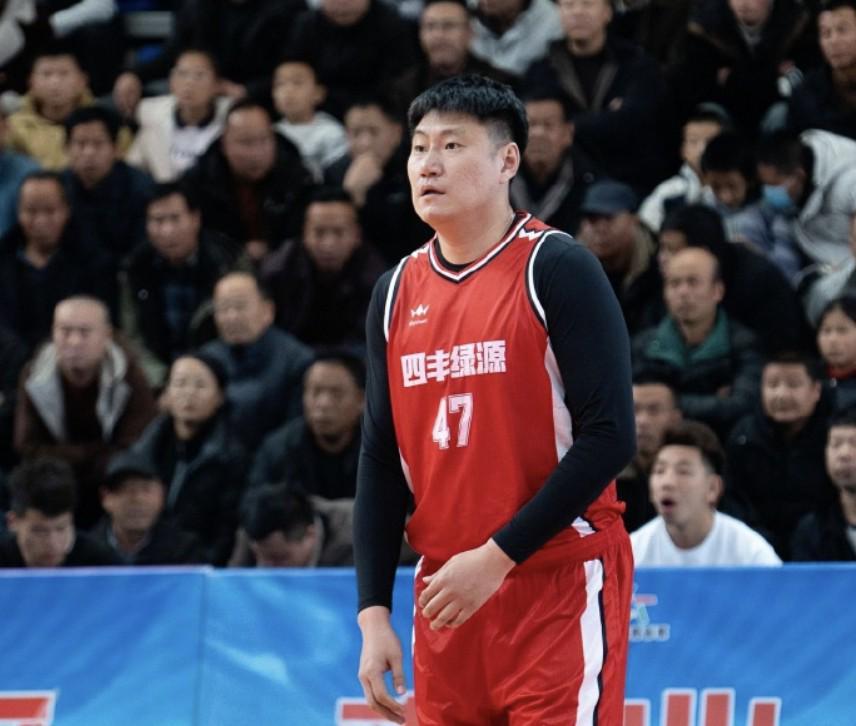 媒体人：前CBA内线常林重返职业联赛，