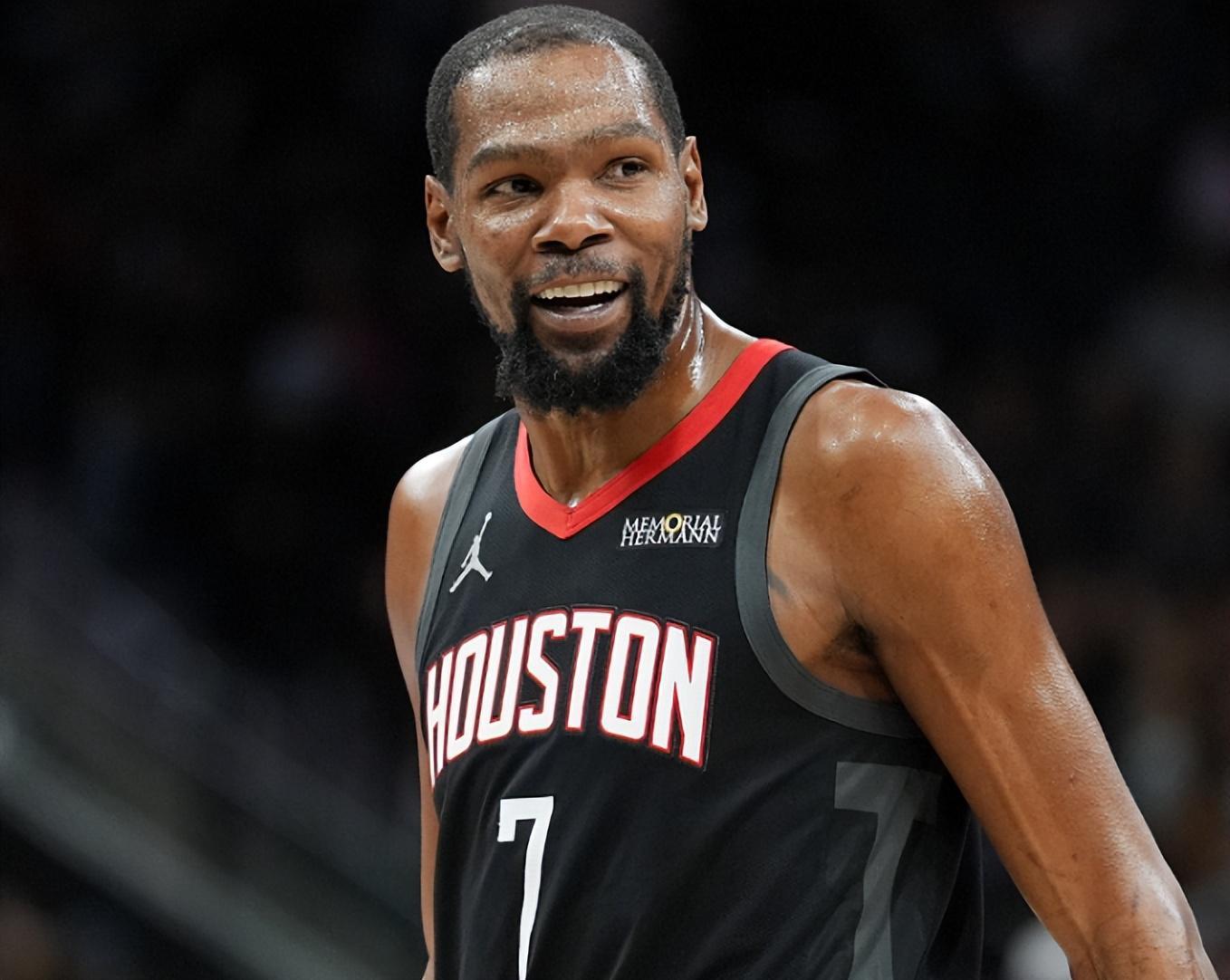 仅差1场！仅差86分！杜兰特迎来两项神级里程碑，湖人要小心了