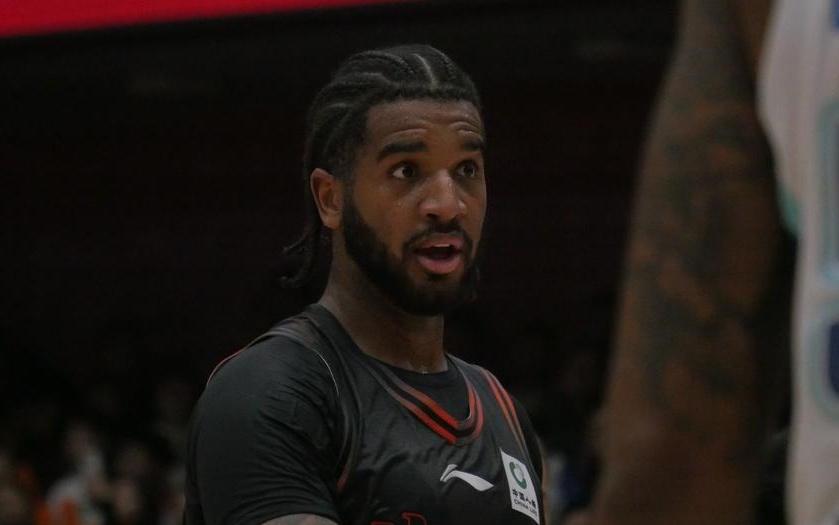 山东85：76青岛，克里斯42分，创CBA生涯