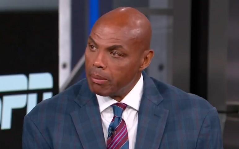 巴克利：阿德巴约该庆幸他在2026年打