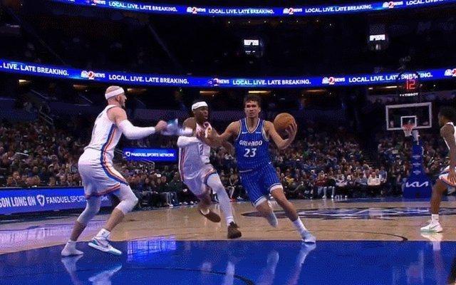 卡鲁索“鞋防”成功被吹T：这可能是N