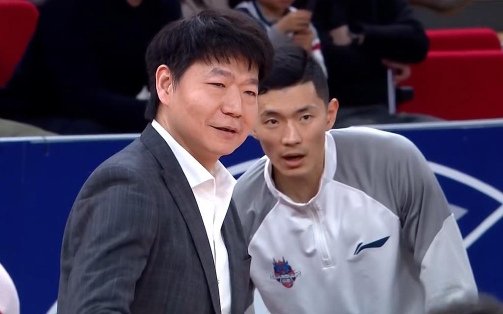 CBA山东男篮客场不敌上海，新外援24