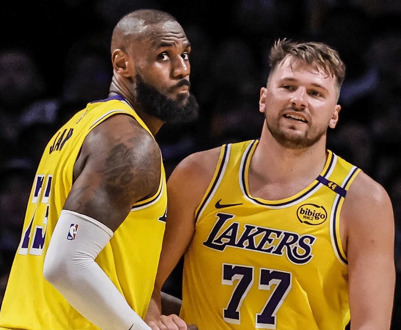 60分7板5断！19分15板10助！满分组合刷爆NBA纪录，湖人要冲冠了