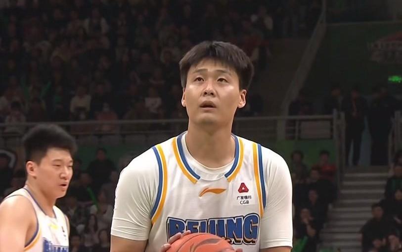 赵睿13中11&三分4中4&罚球8中8砍34