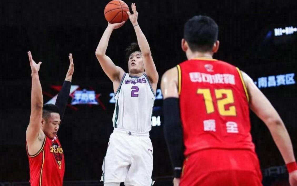 CBA官方祝福丁彦雨航：感谢有你，祝愿