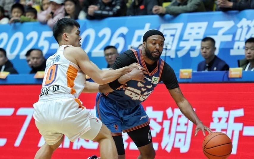 163比49狂胜114分！中国篮坛又现夸张