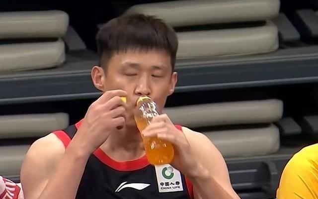 CBA最新排名：上海广厦争第一广东前4