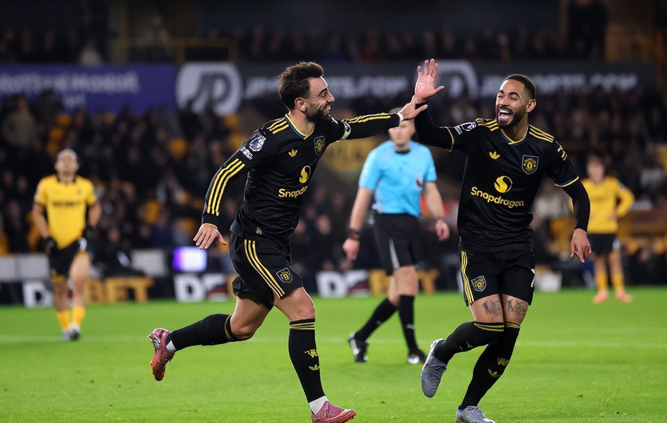 41！B费独造3球一纪录仅次C罗曼联拿下副班长积分追平切尔西