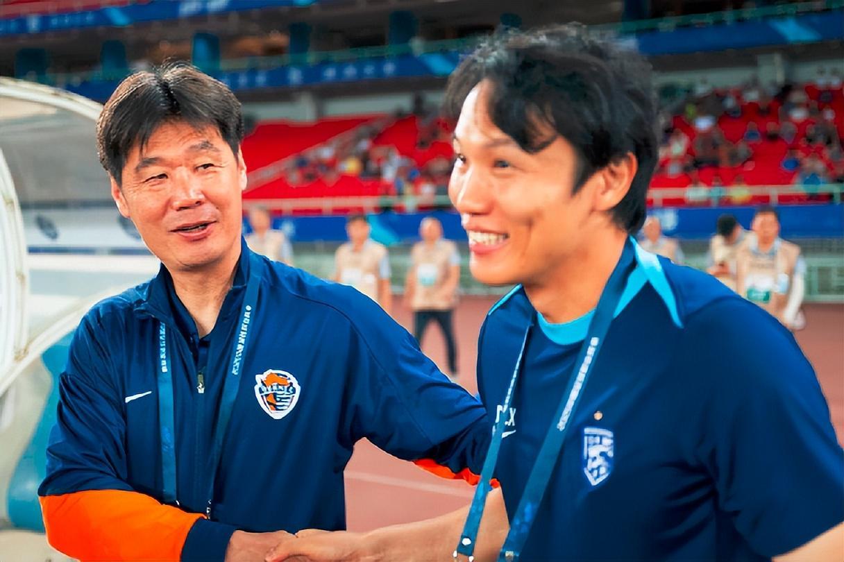 第2个李霄鹏曝邓卓翔带队保级后或