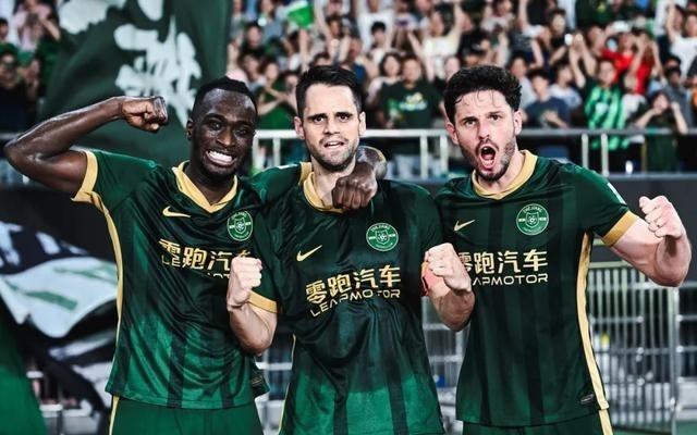 回敬2比0！浙江队排名反超津门虎，争冠