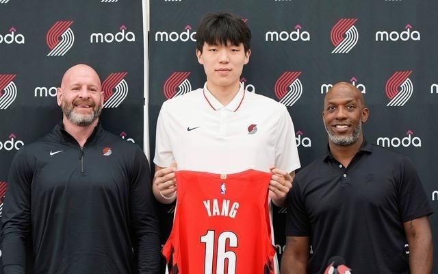 阿斯报：选中杨瀚森后开拓者商品零售