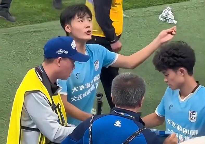 毛太子一数据全队第一！黄山可惜了曲