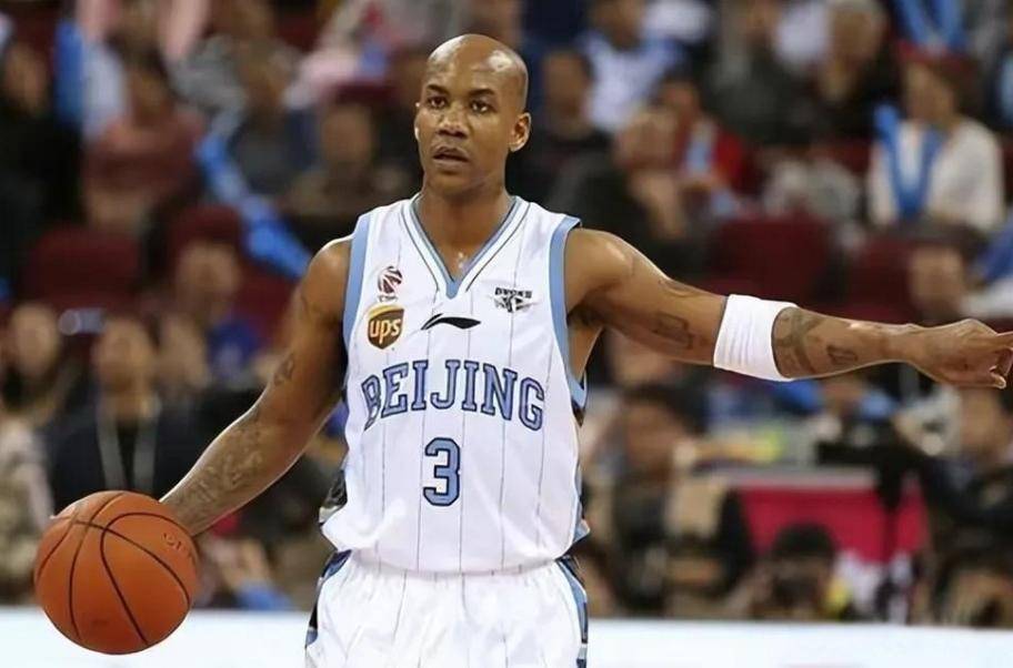 CBA最差外援非他莫属！场均1分1.5篮