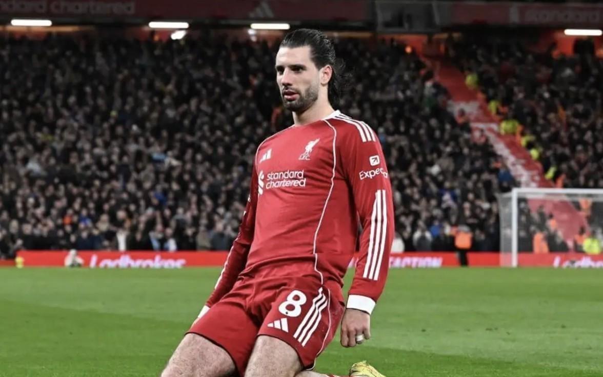 TA：索博是利物浦最全面的中场球员，他被身边的队友严重辜负