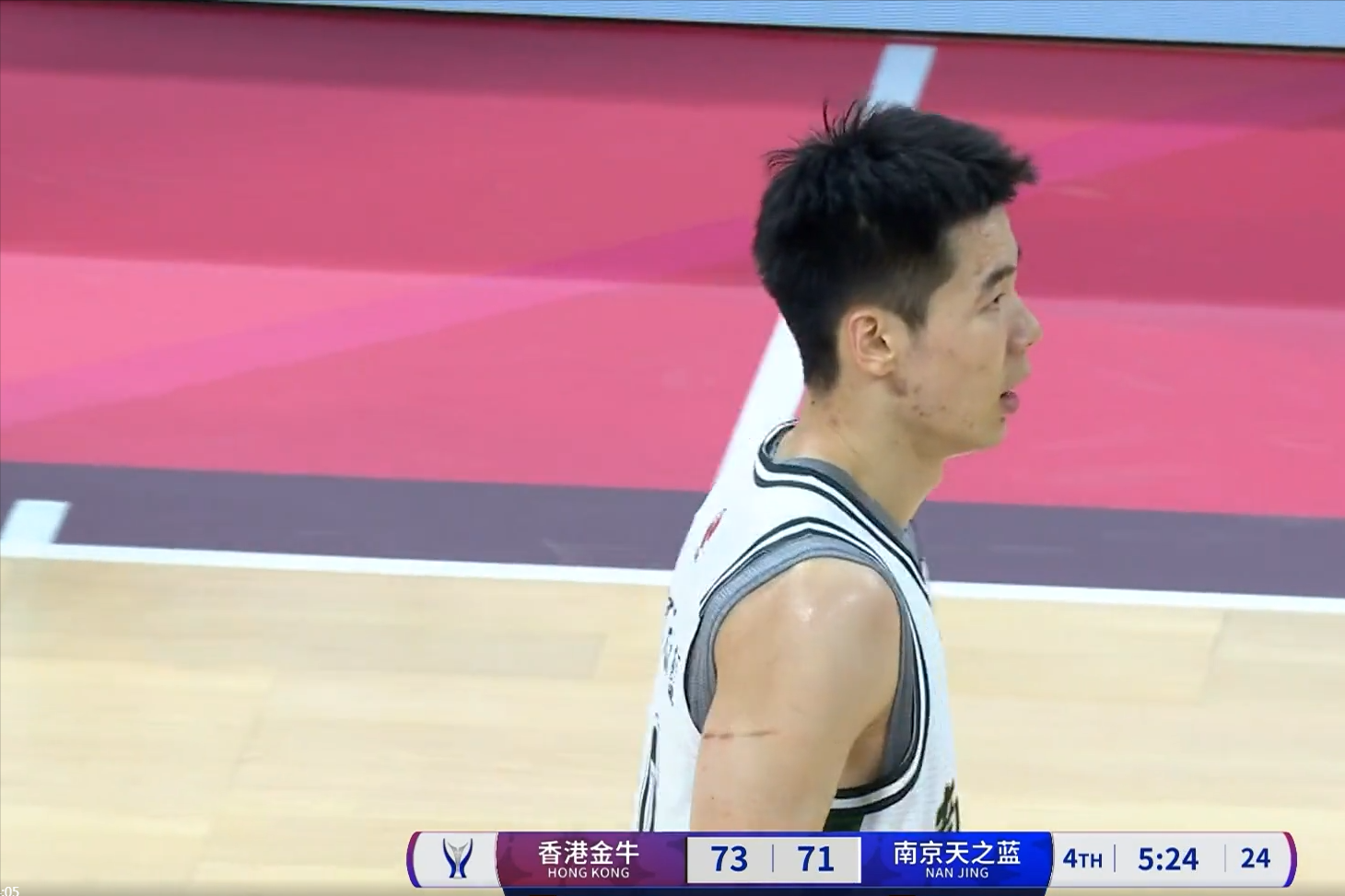 CBA丢脸丢大了！创历史！国家队输球原因找到，两场33分惨败