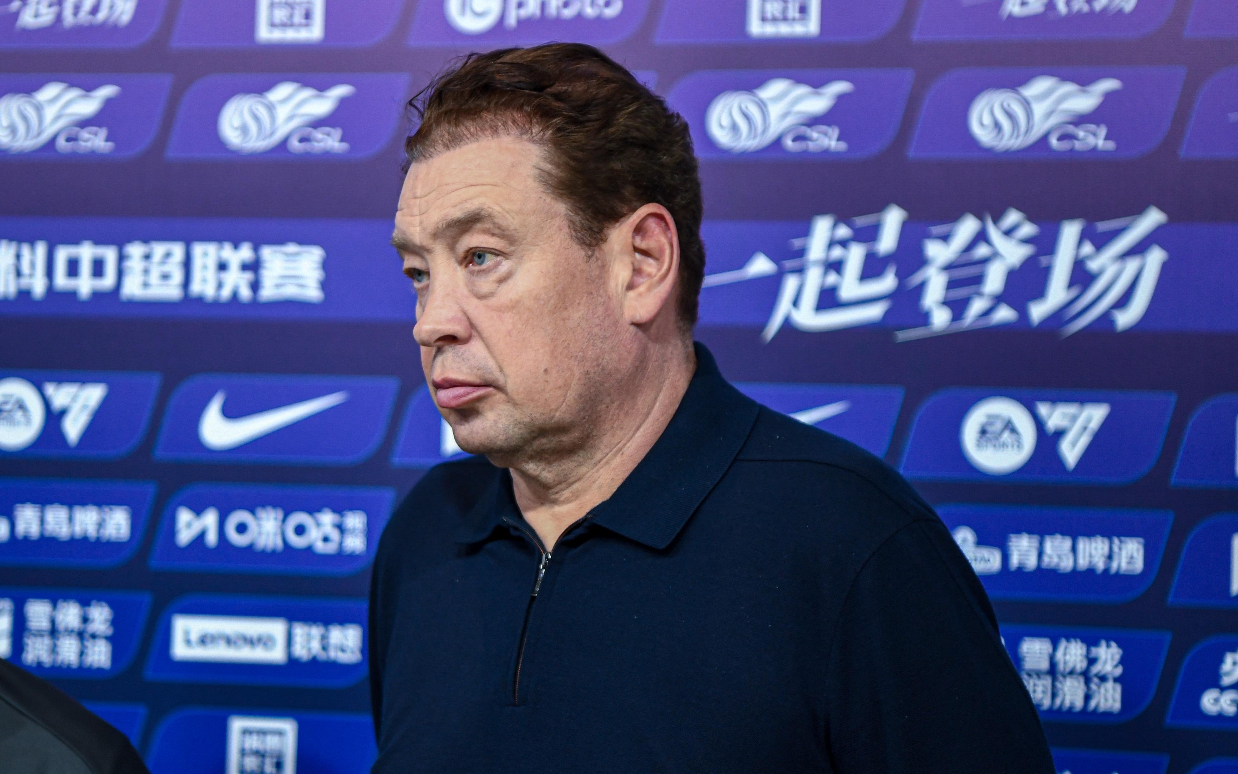 斯卢茨基：可能队员得知其他对手的赛果后，背负较大心理压力