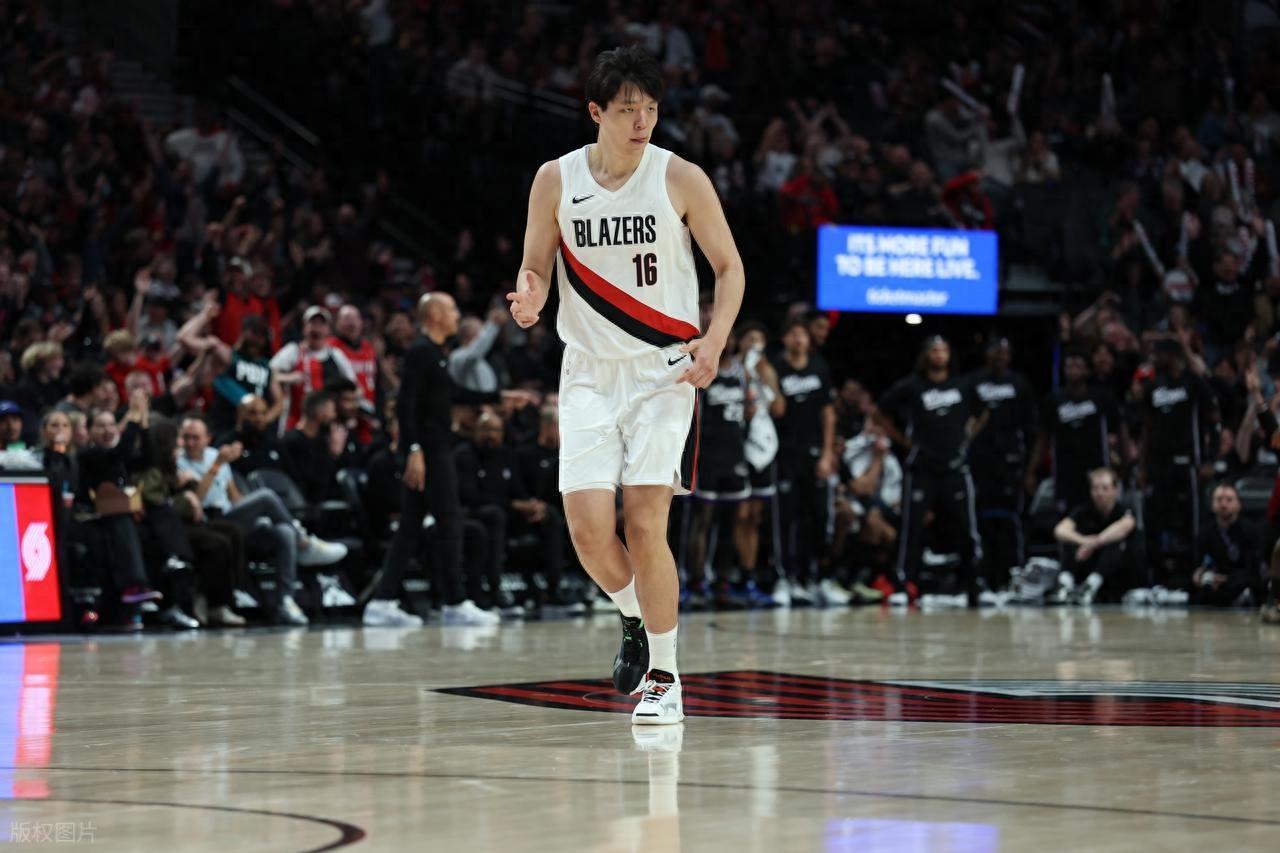 杨瀚森征战NBA形势大好，华裔富豪财