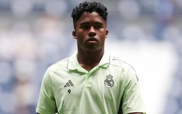 巴媒：恩德里克外租里昂只是时间问题