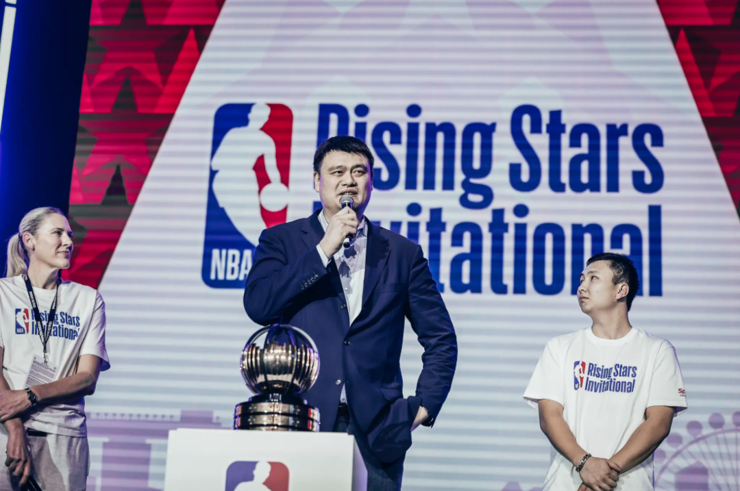 45岁姚明从NBA退休，每月养老金数额