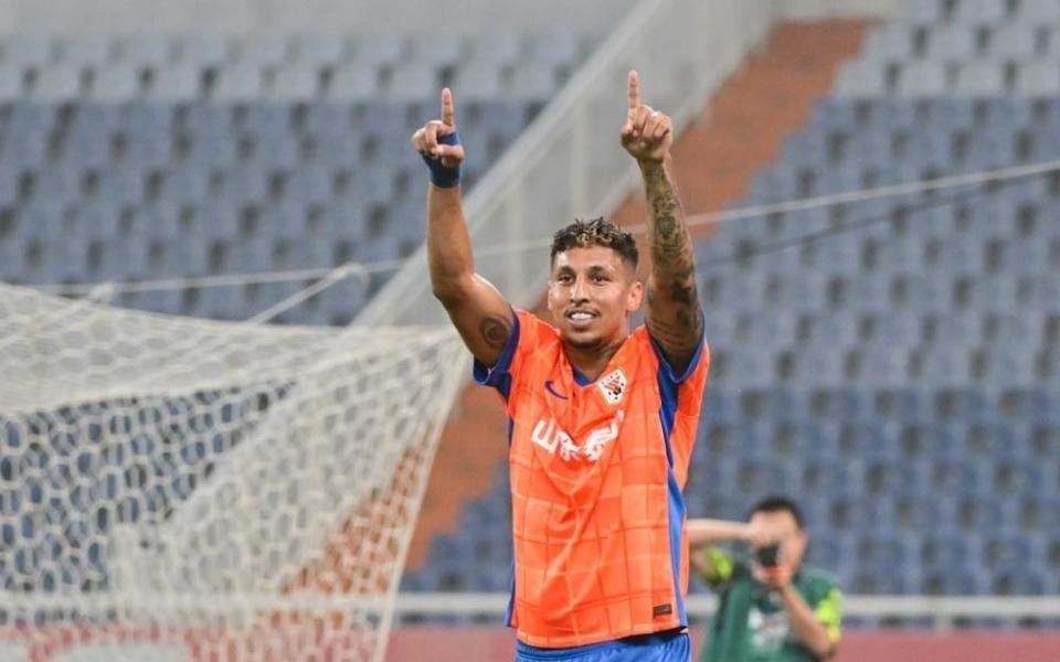 泰山遭压哨绝平！齐鲁德比13年不败，8场连轰23球，2年首次