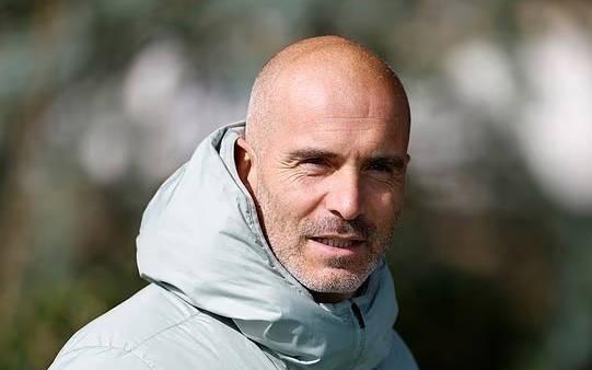 邮报:切尔西高层支持马雷斯卡的轮换政策,并认为这是必要的