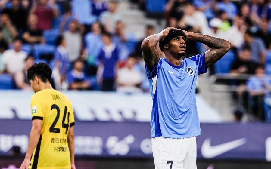 中超保级区也乱成了一锅粥，兵无斗志的深圳新鹏城和梅州客家还有救吗