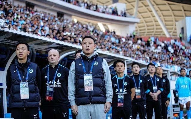 【2025中超总结之深圳新鹏城】悬崖