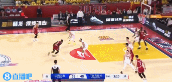 这横移速度！法耶光速补防迎面血帽吉伦沃特