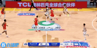 终于有配合！李晓旭内线接球低手再喂奥利弗单臂暴扣打停广厦！